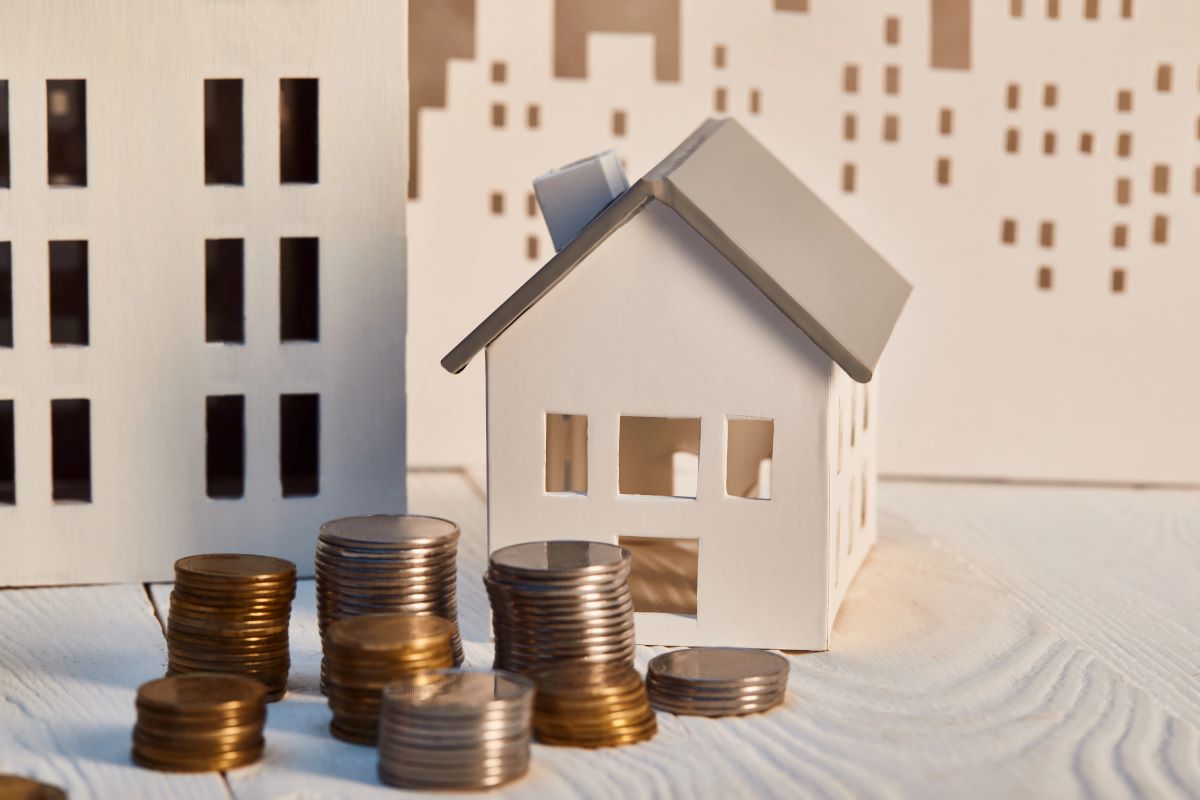 Housing less