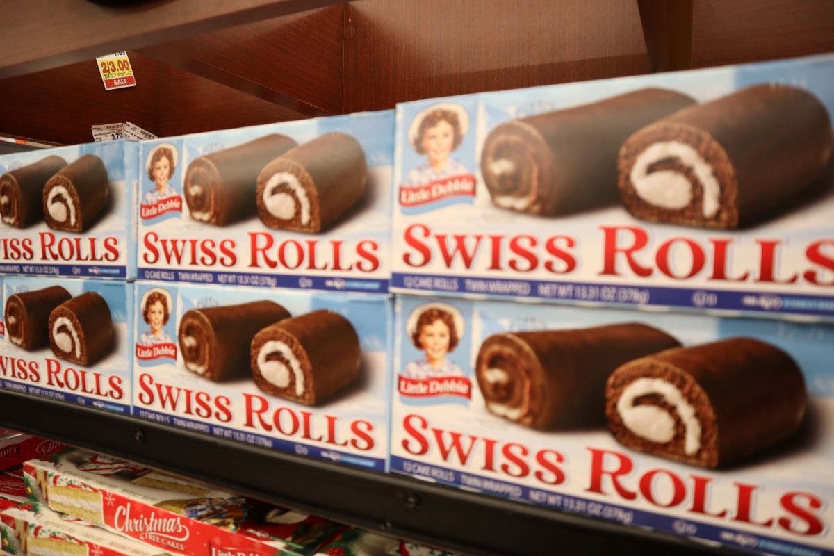 Little Debbie Swiss RollBellanoche