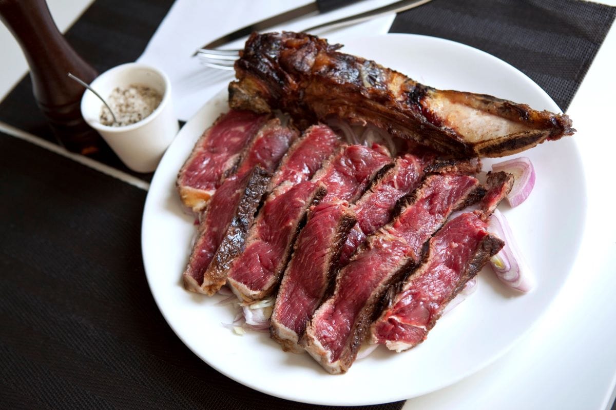 Prime rib in a restaurantJacquespalut