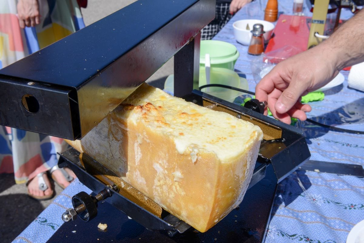 Raclette cheeseFotoember