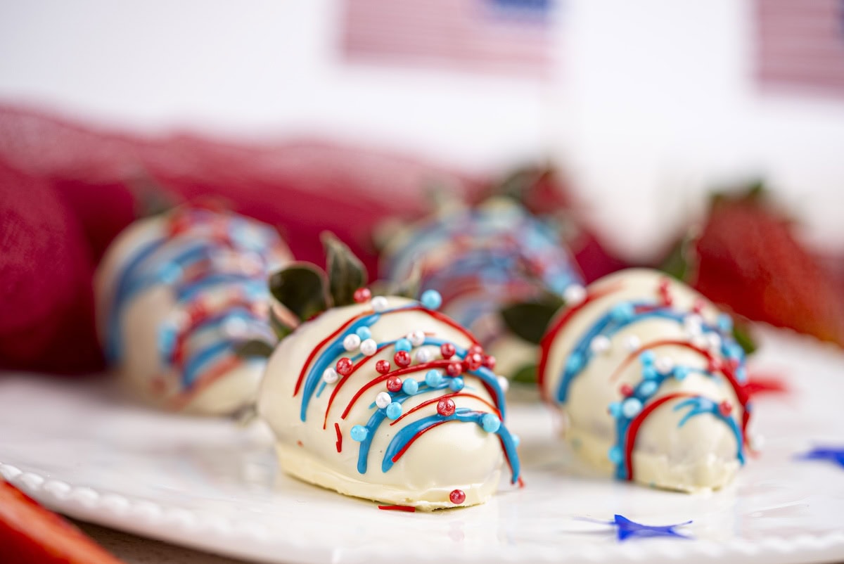 26 Patriotic Snacks That Are Pure Fireworks for Your Tastebuds