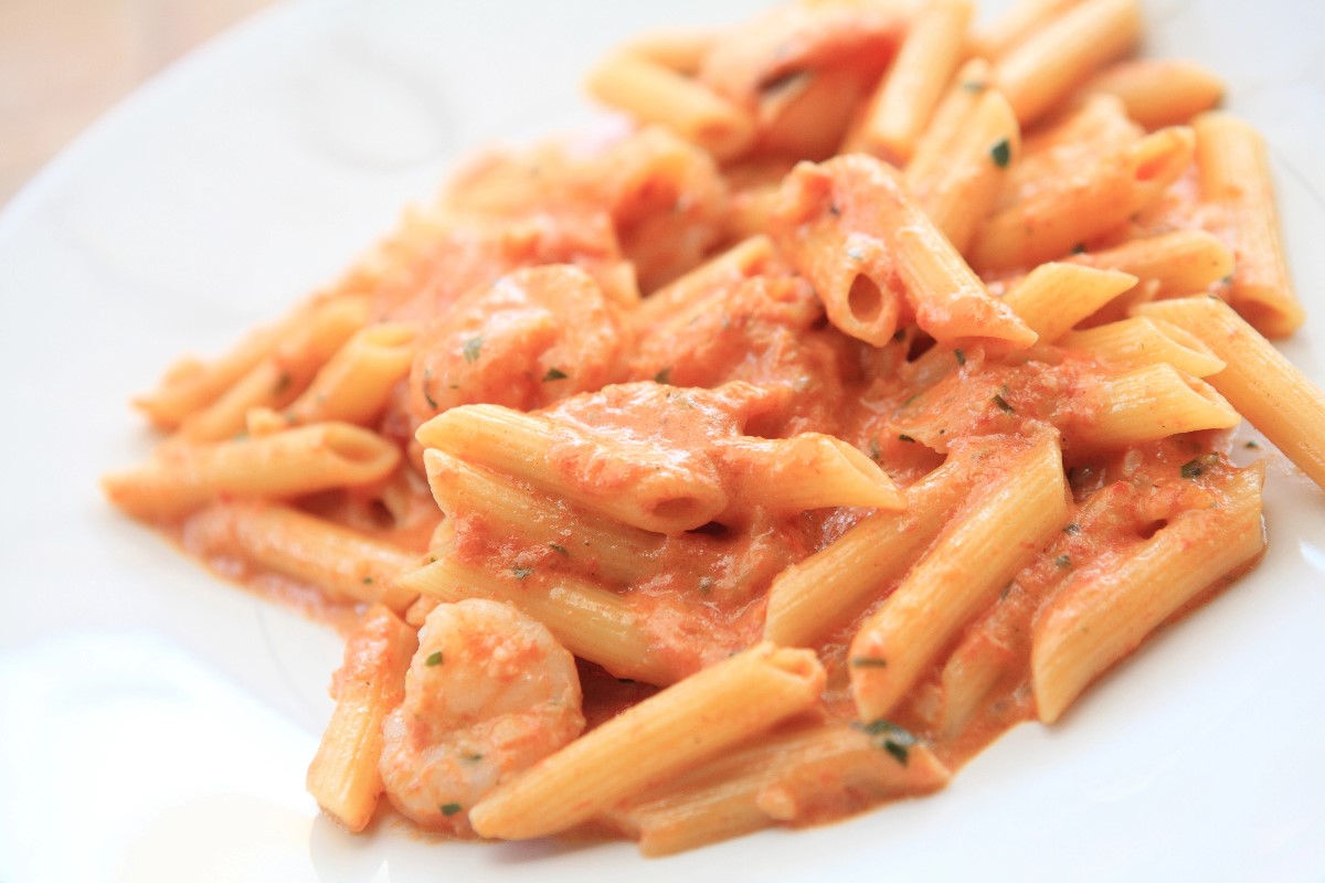 Seasonal vodka sauce