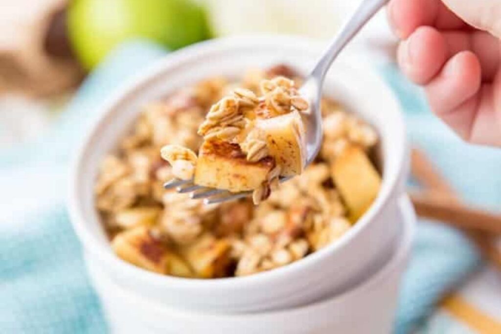 Single Serve Apple Crumble by Happy Food Healthy Life