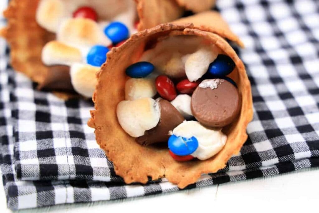 Smores Campfire Cones by Glamper Life
