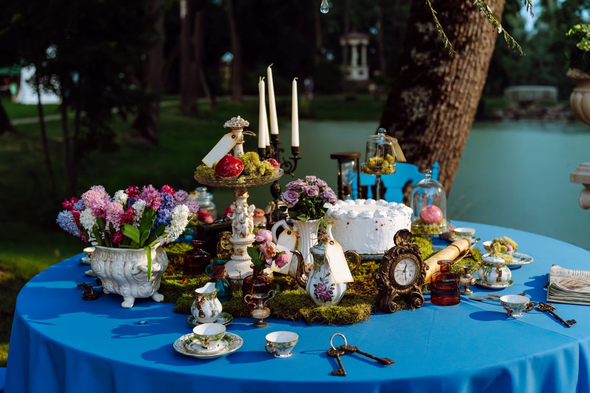 Storybook themed teapartyDona Luna