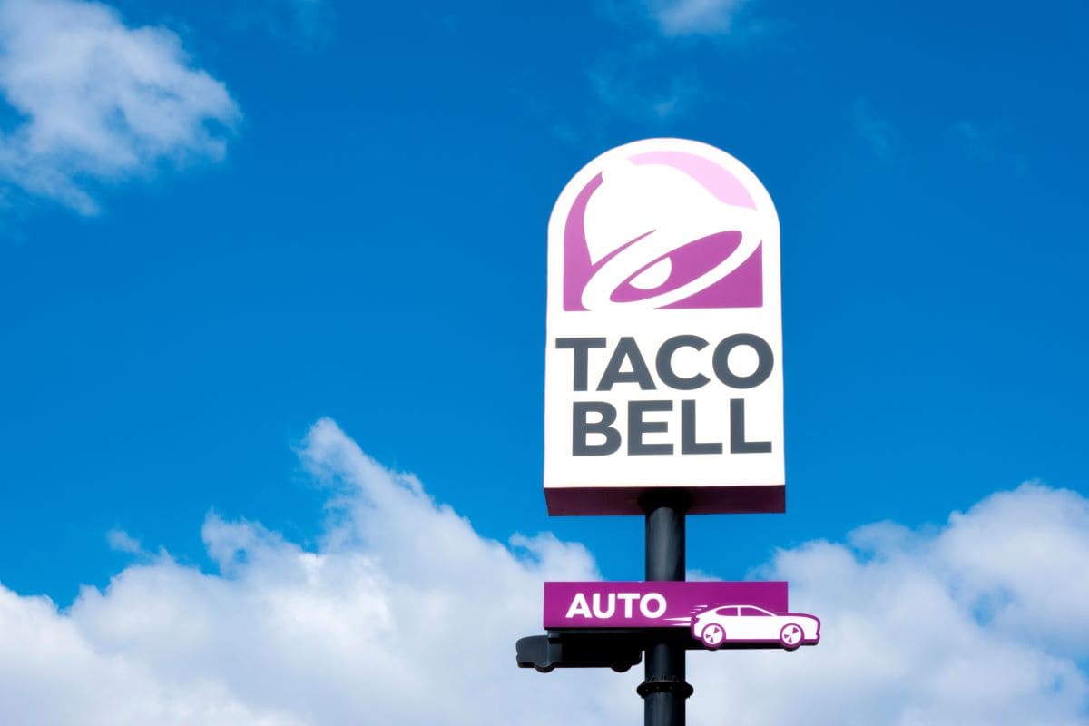 Taco Bell Defy Drive ThruVejaa 1