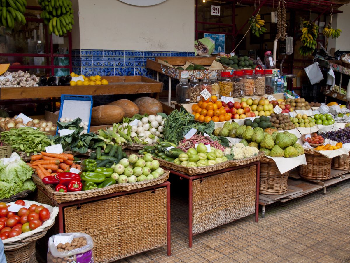 farmers market 2