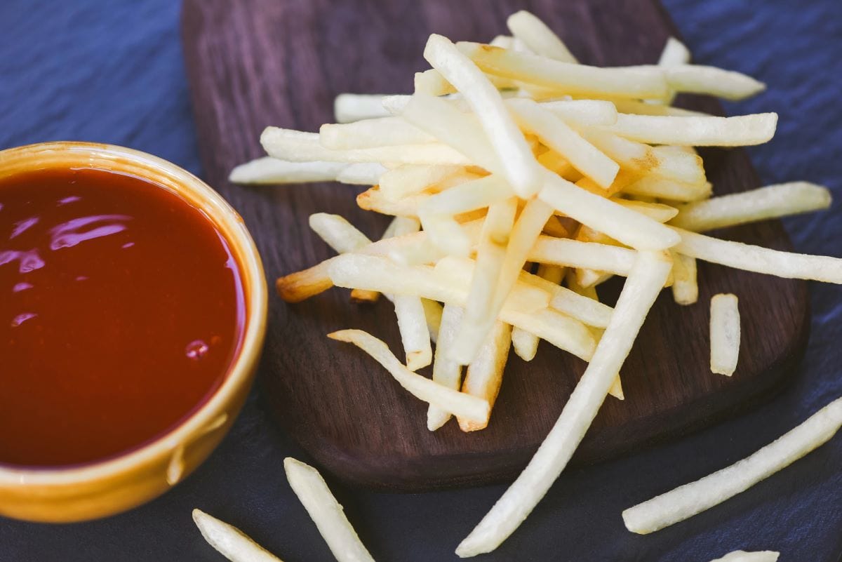 fries with extra ketchupPoringdown@gmail.com