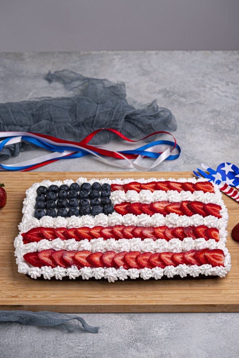 fourth of july flag cake