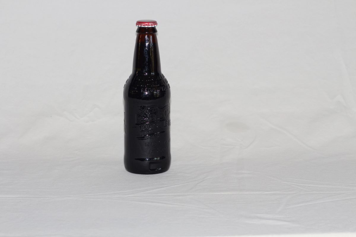 root beer in a glass bottleBlindaseyelook