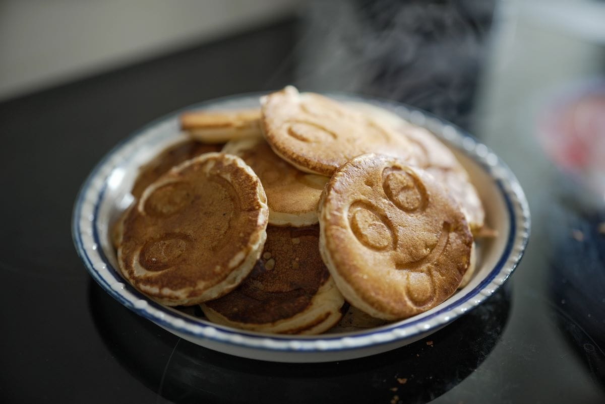 smiley face pancakesZanuckcalilus