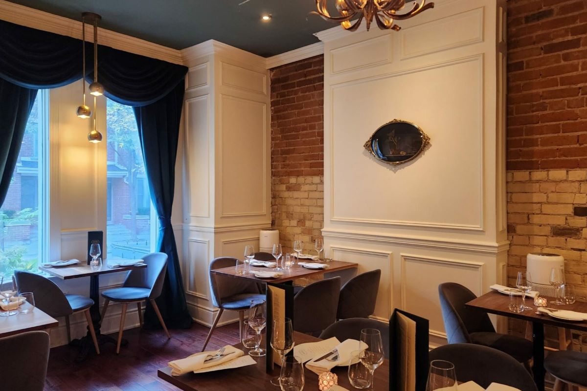Avelo restaurant