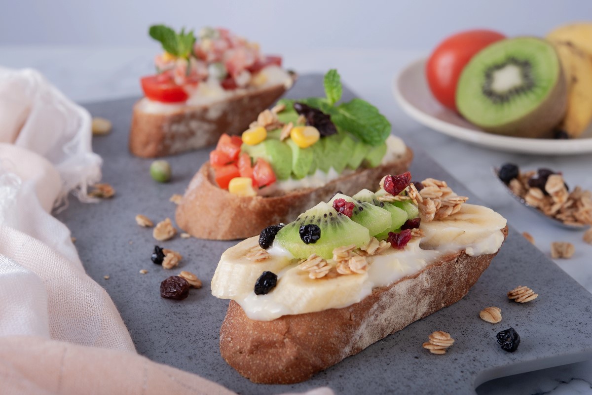 Banana and Mayo on bread
