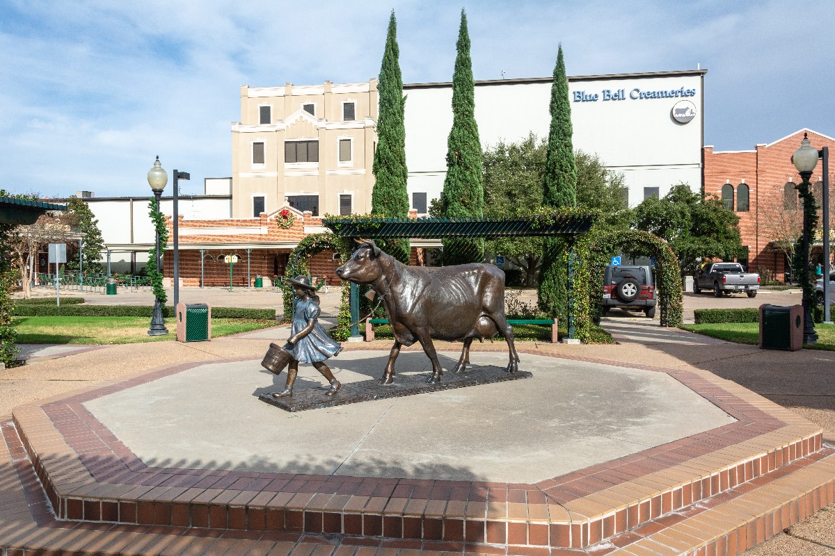 Blue bell creameries