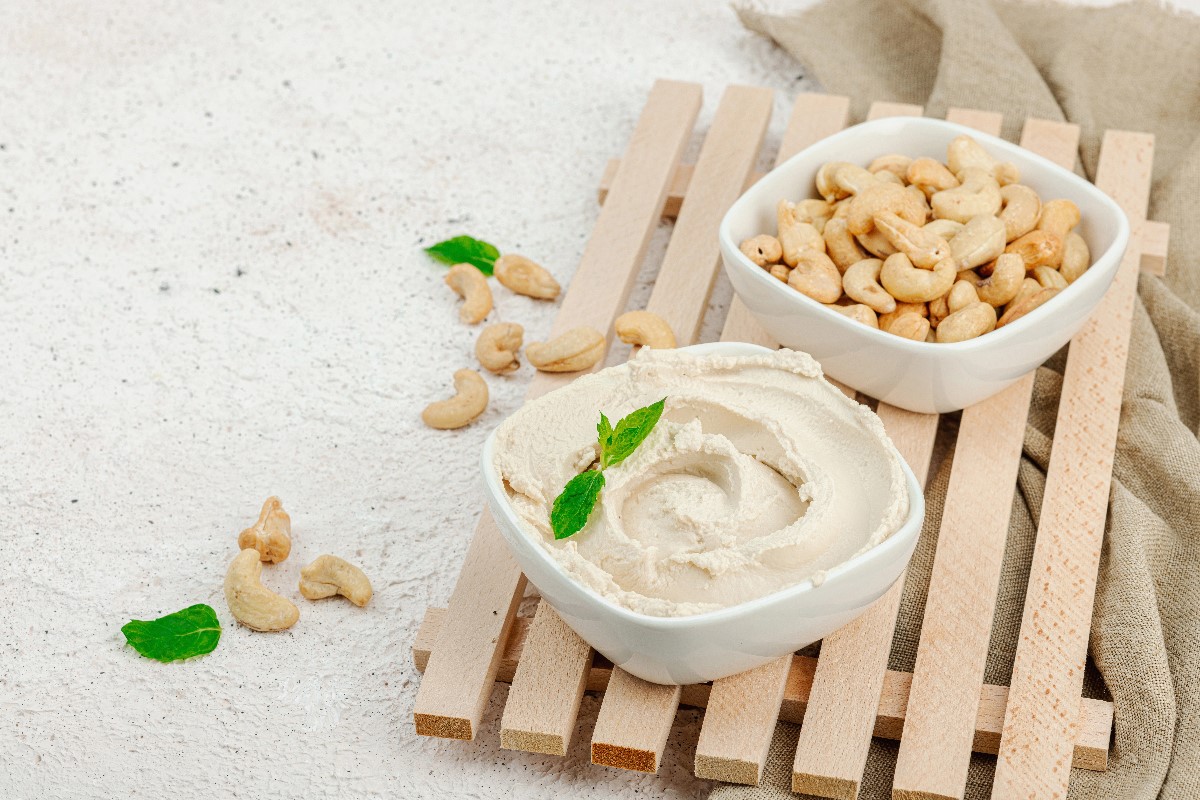Cashew cheese dip