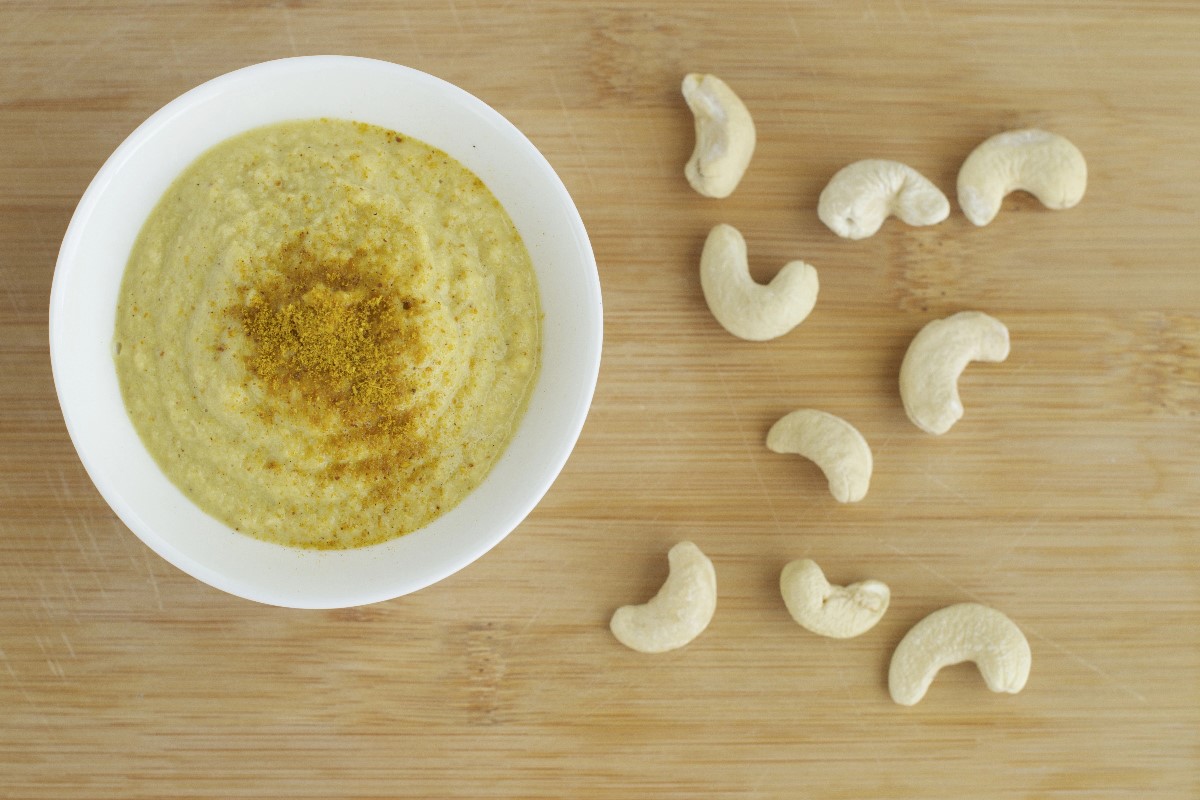 Cashew queso