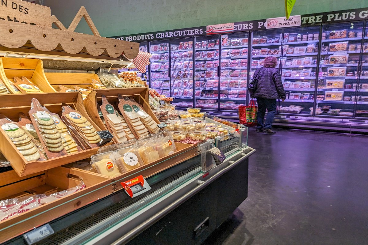 Cheese grocery