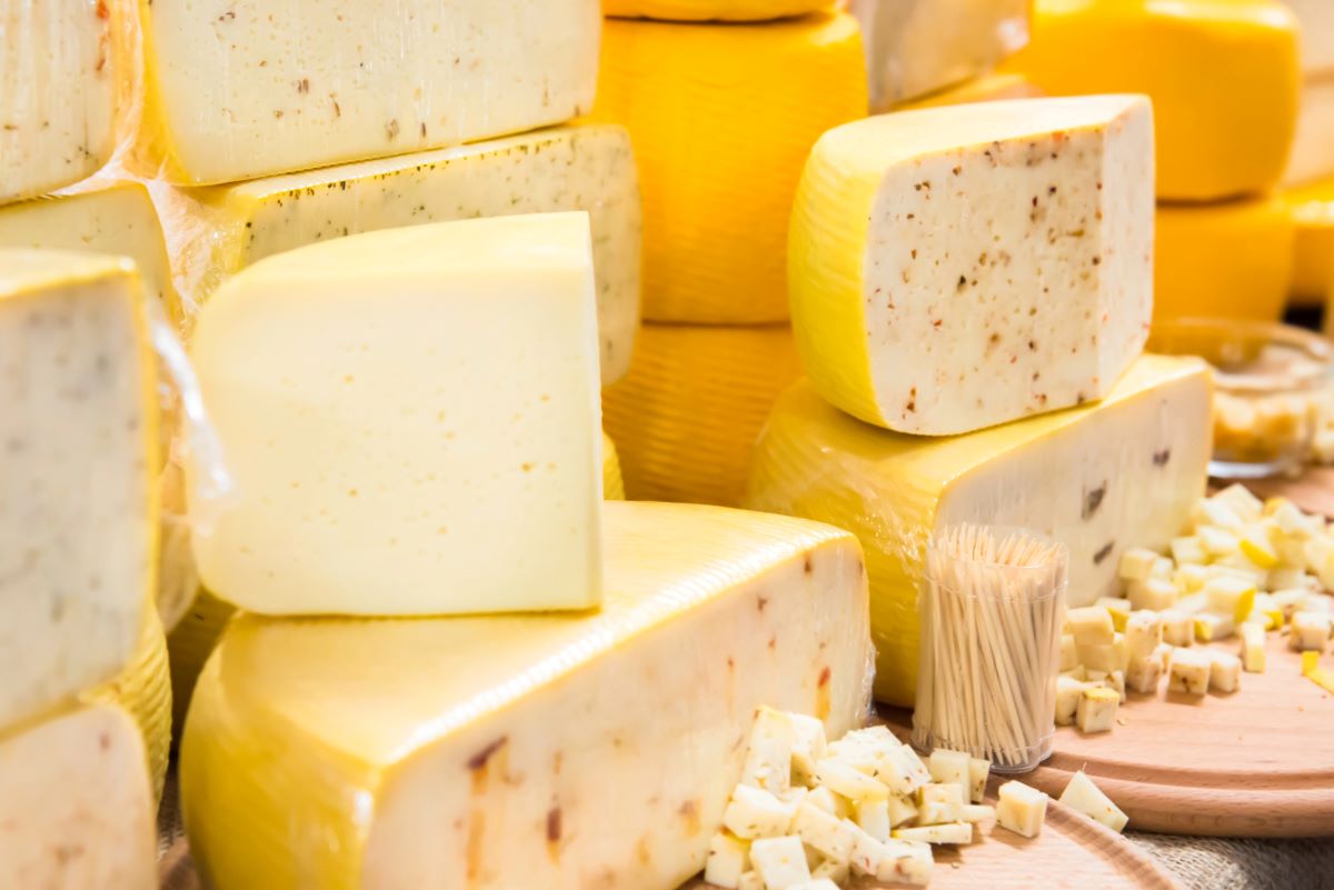 Cheese in storeDovapi