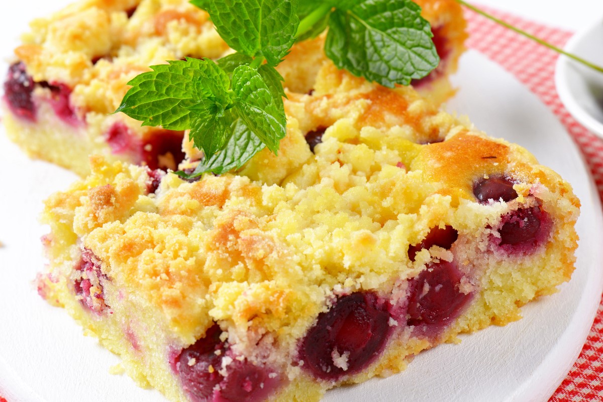 Cherry cake
