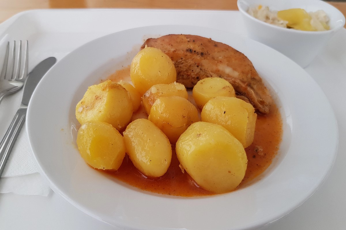 Chicken and potatoes