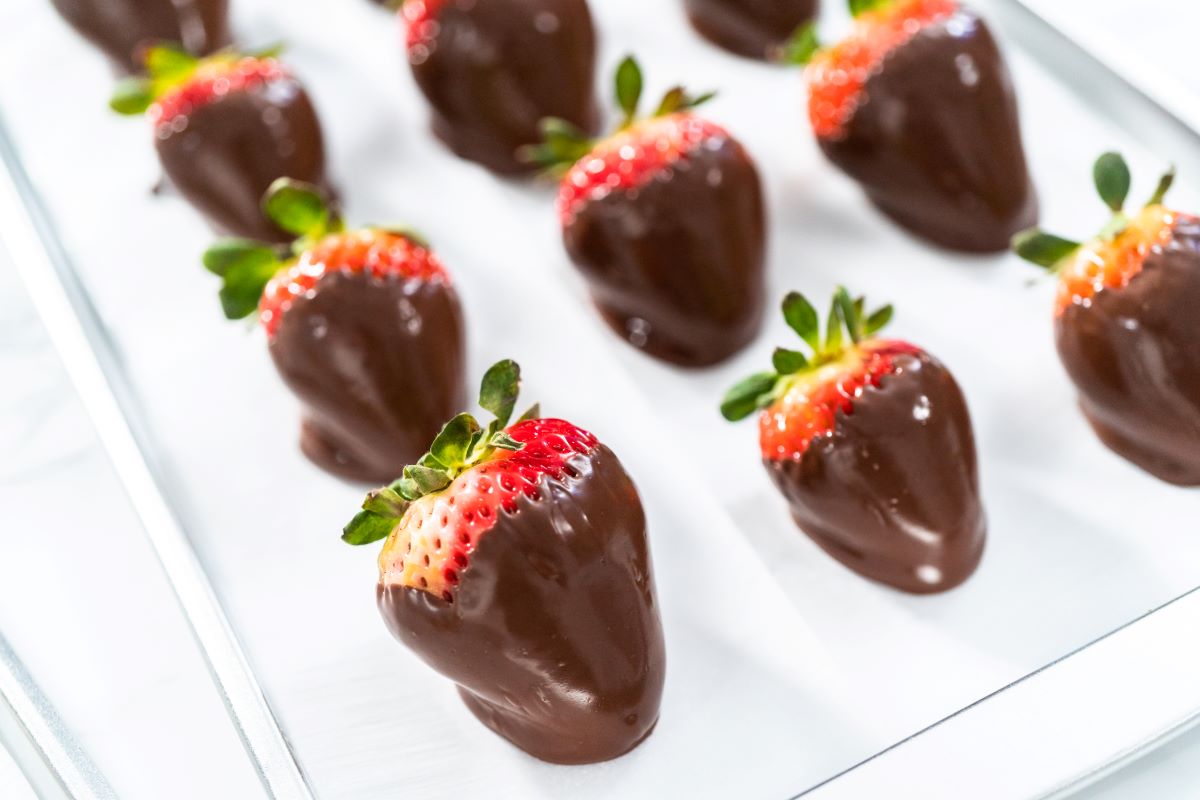 Chocolate Dipped Strawberries