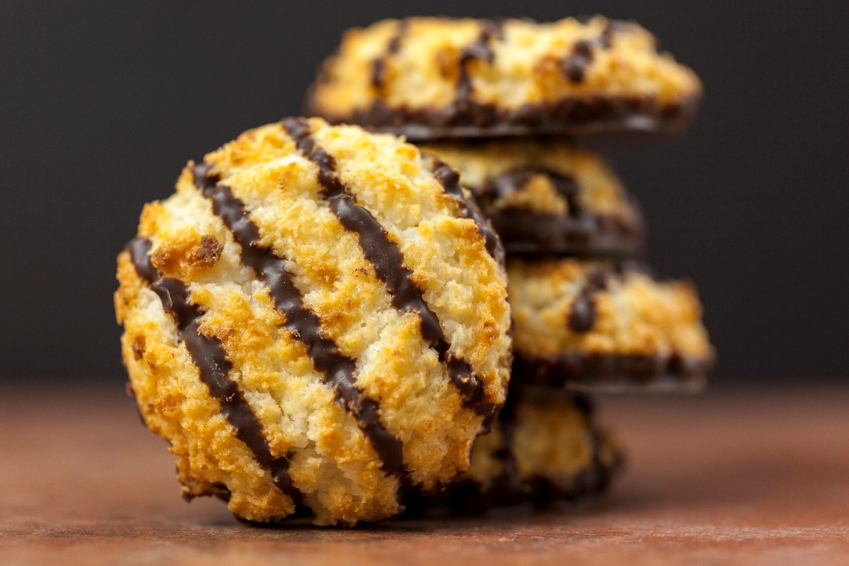 Coconut macaroon