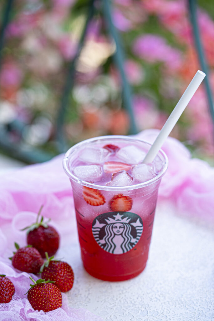 Copycat Strawberry Acai Refresher