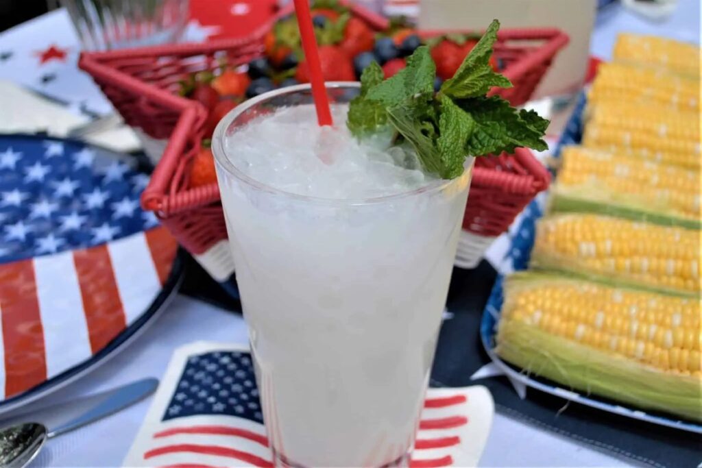 Creamy Coconut Mojito by Easy Drinks and Apps