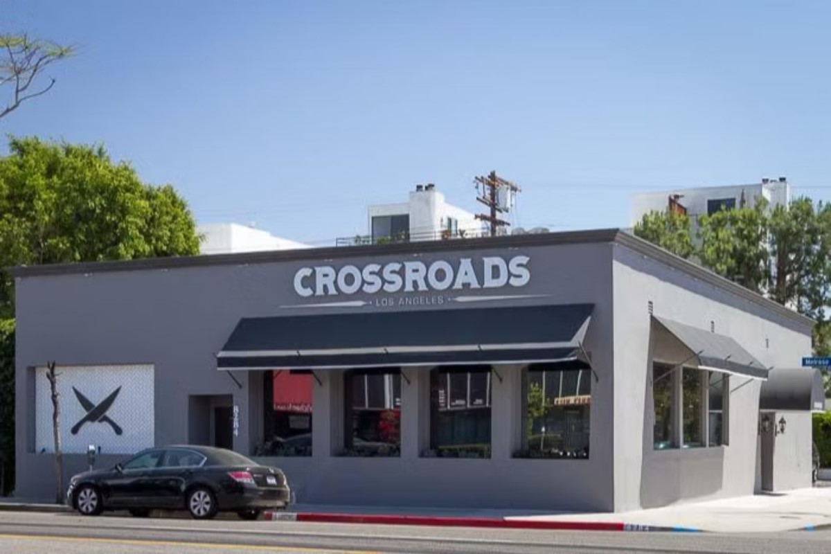 Crossroads kitchen