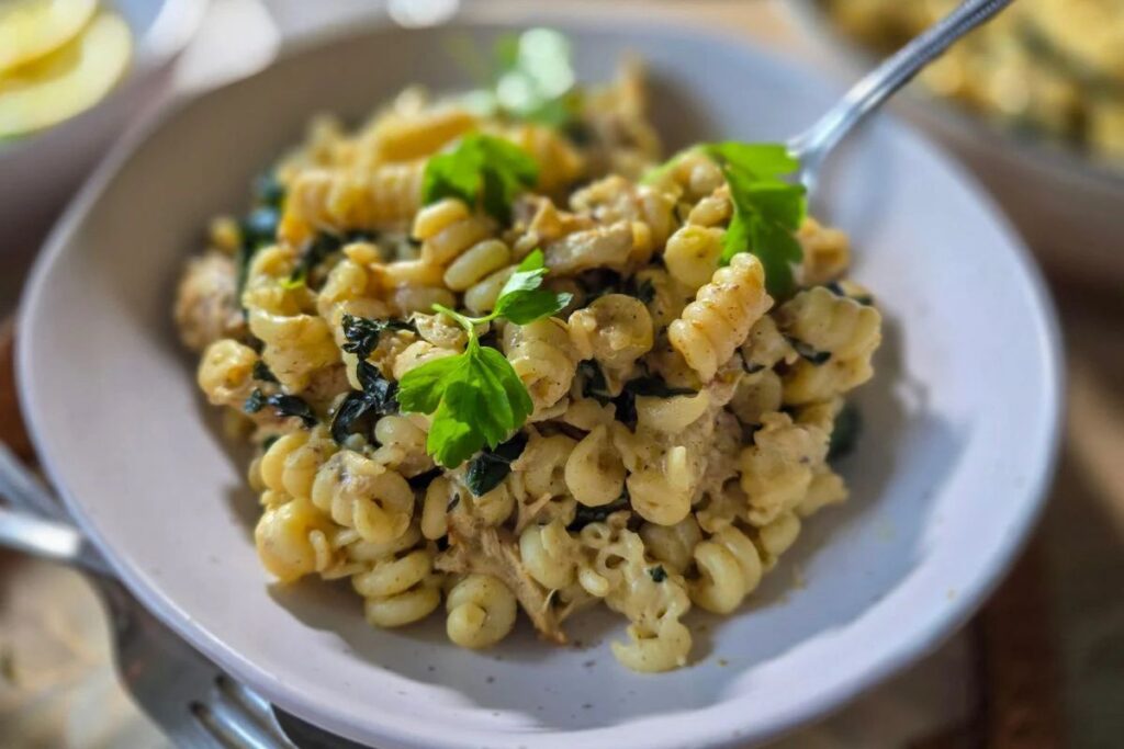 Curried Chicken Pasta by Candyflosslife