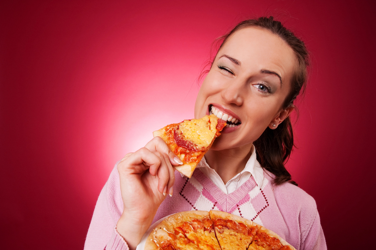 12 Pizza Combinations That Sound Wrong But Are Going Viral Across The U.S.