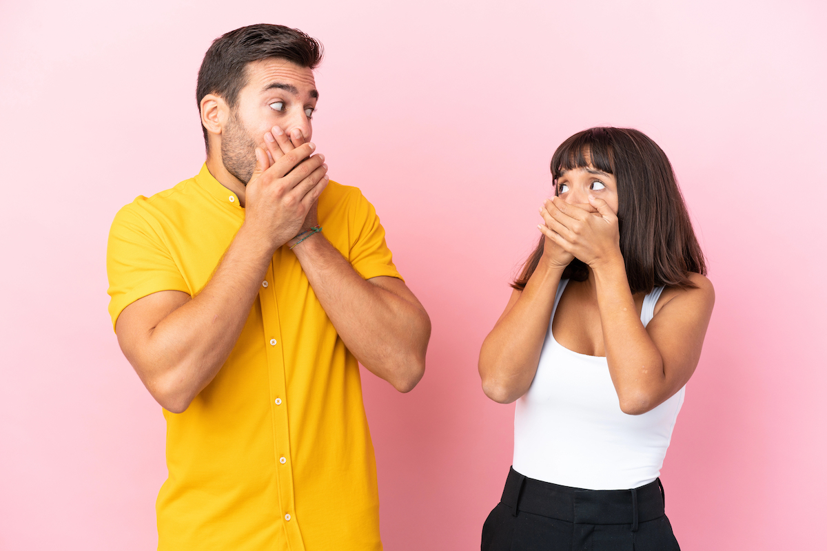 His Garlic Addiction Is Ruining Her Life, So She’s Forcing Him To Sleep Alone