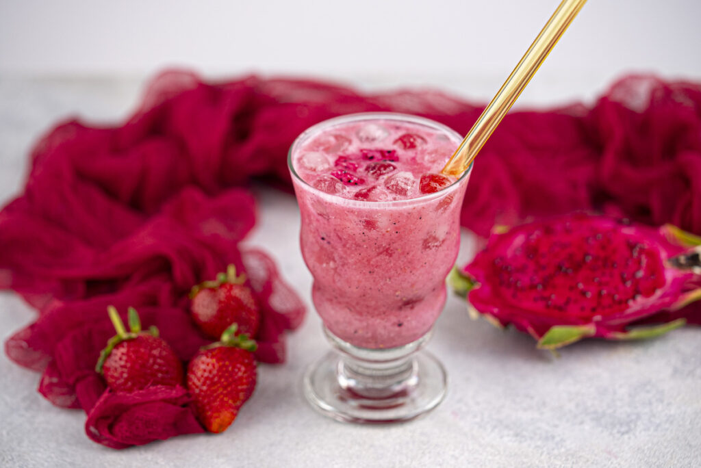 Dunkin Strawberry Dragonfruit Refresher