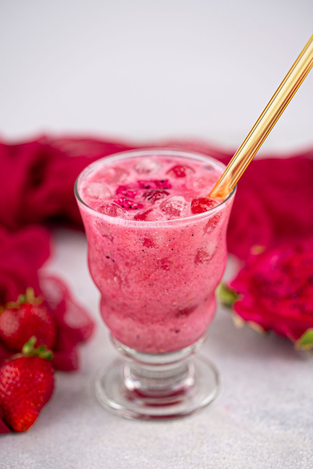 Dunkin Strawberry Dragonfruit Refresher recipe