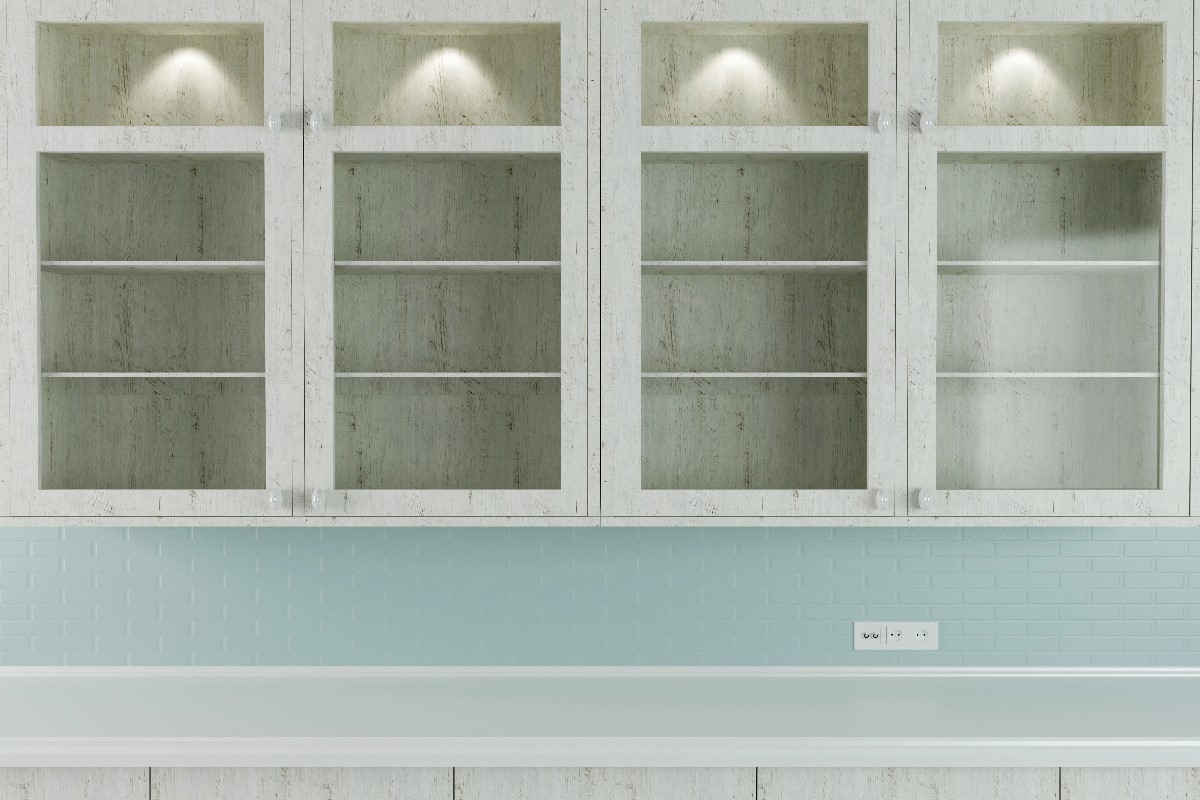 Empty shelf