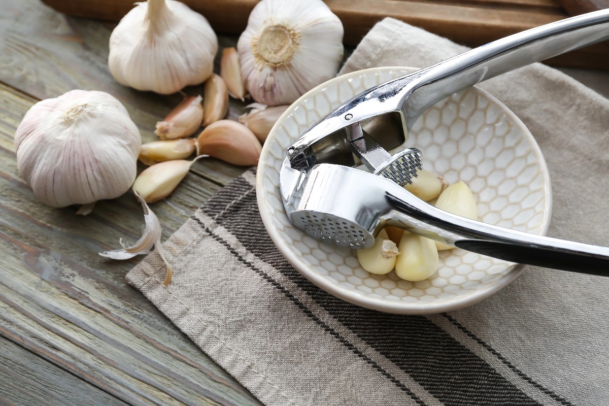 Garlic press