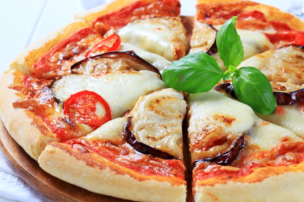 Goat cheese pizza