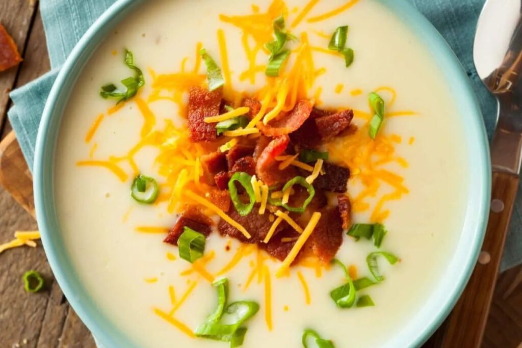 Loaded Baked Potato Soup by Finding Time to Fly