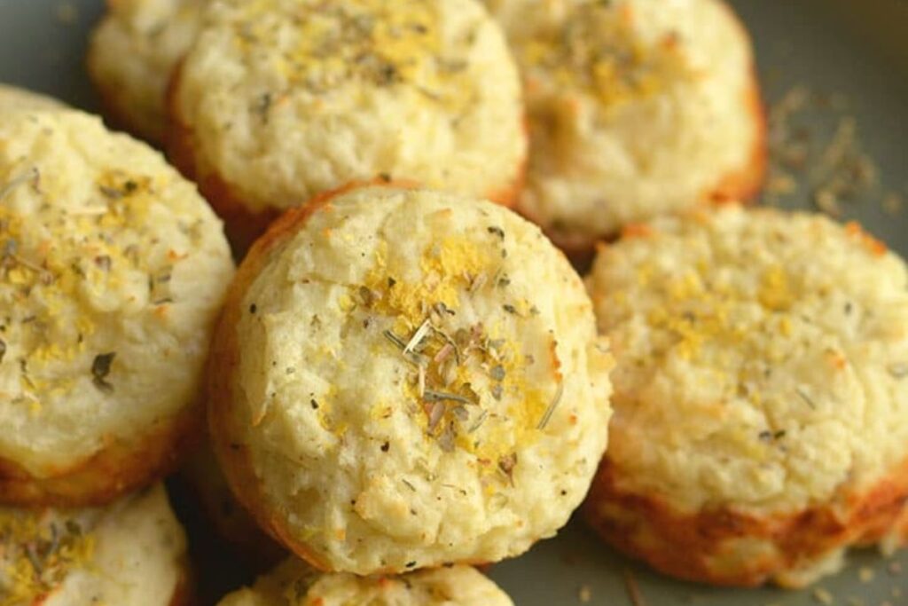 Mashed Potato Muffins by Skinny Fitalicious