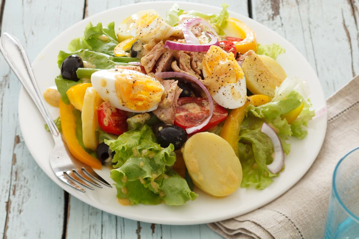 Nicose saladasherstobitov
