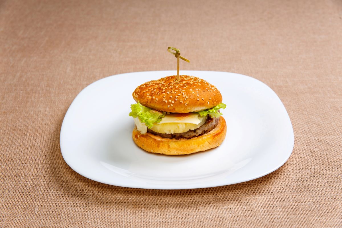 Pineapple burger