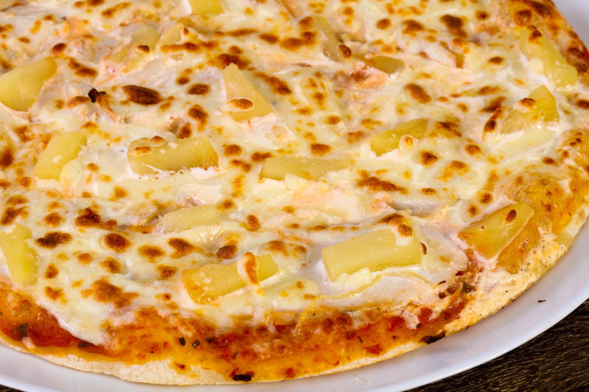Pineapple on pizza