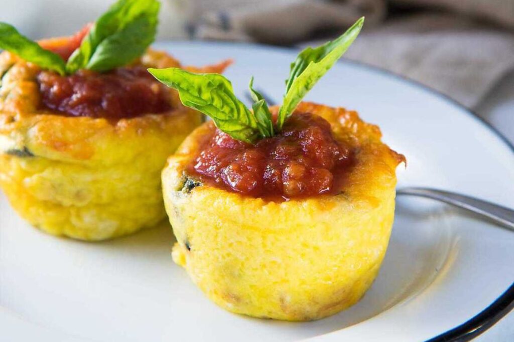 Pizza Egg Muffins by The Flavor Blender