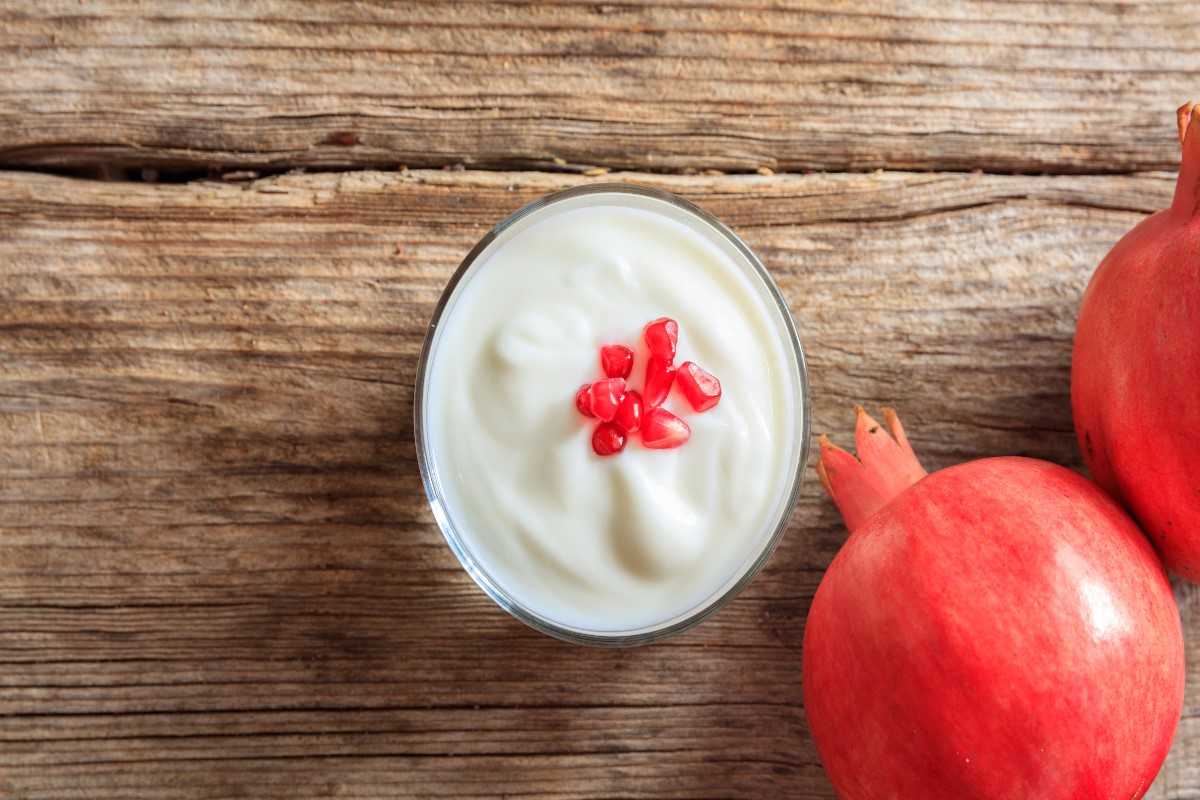Pomegranate seed on yoghurt