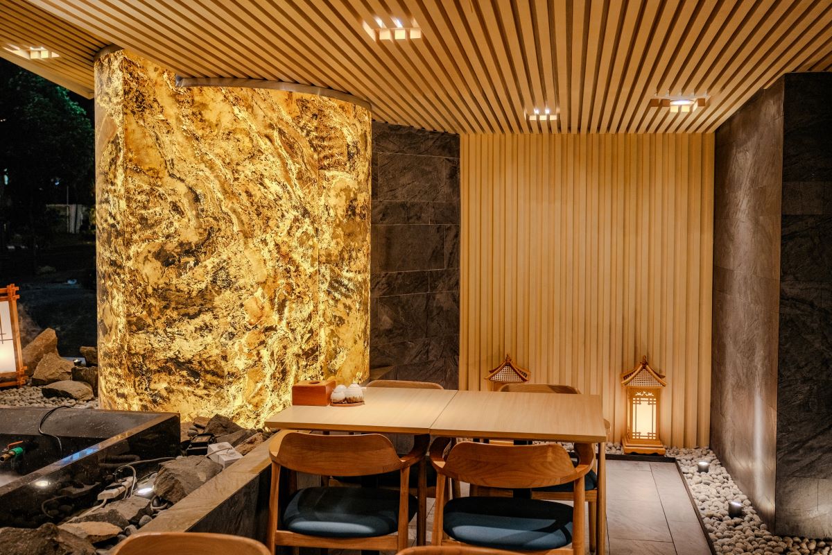 Restaurants 22