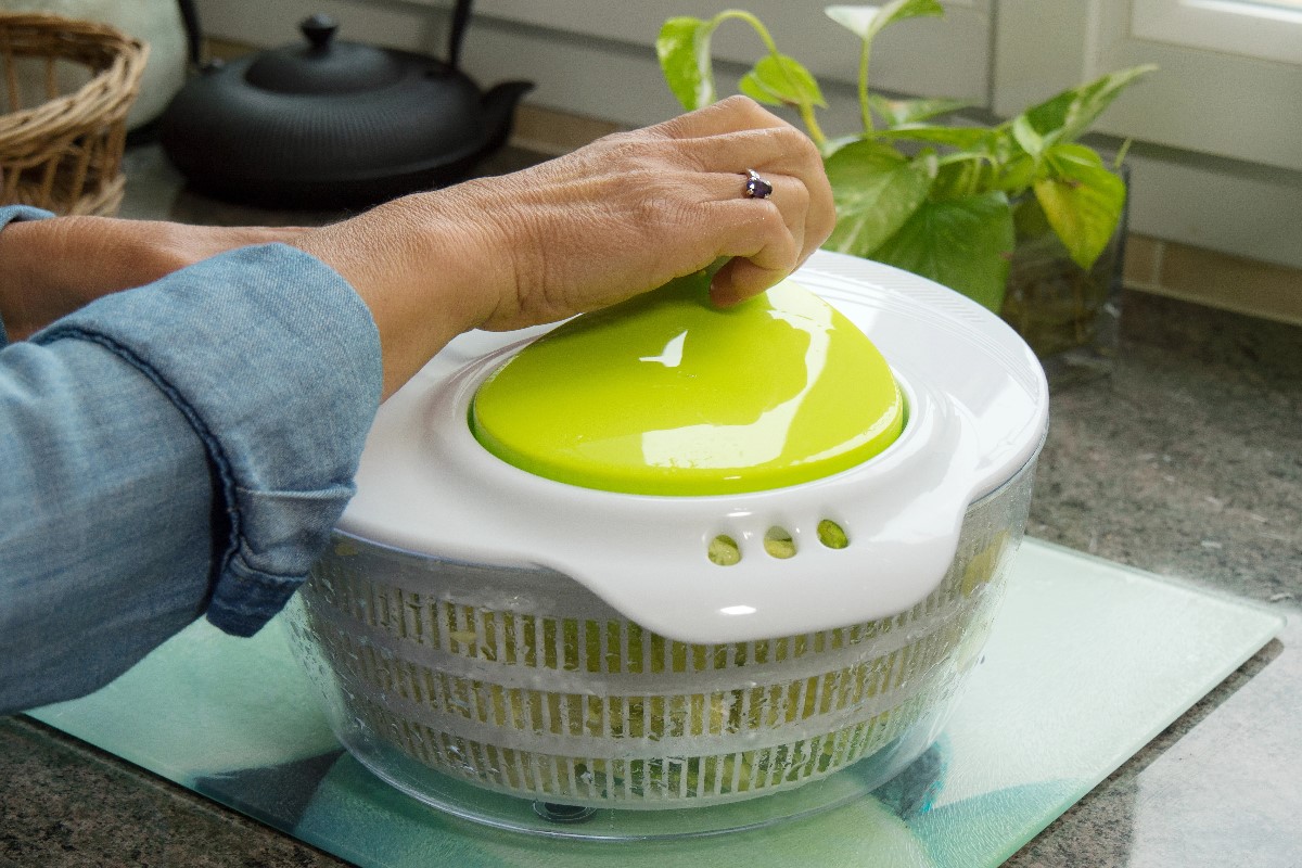 Salad spinner