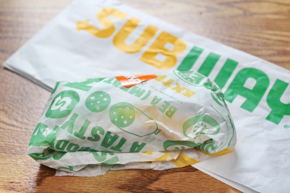 Sandwich Wrapping 1