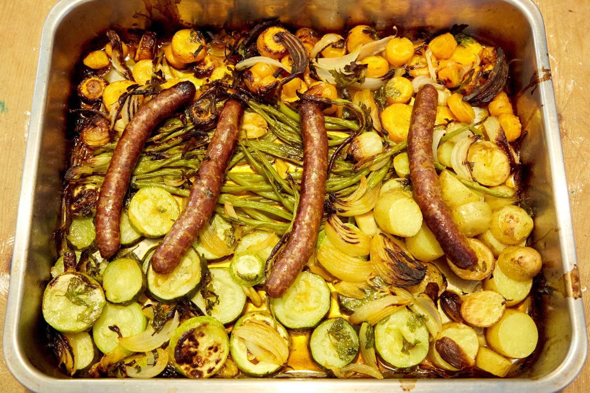 Sausage with veggies in a sheet pan