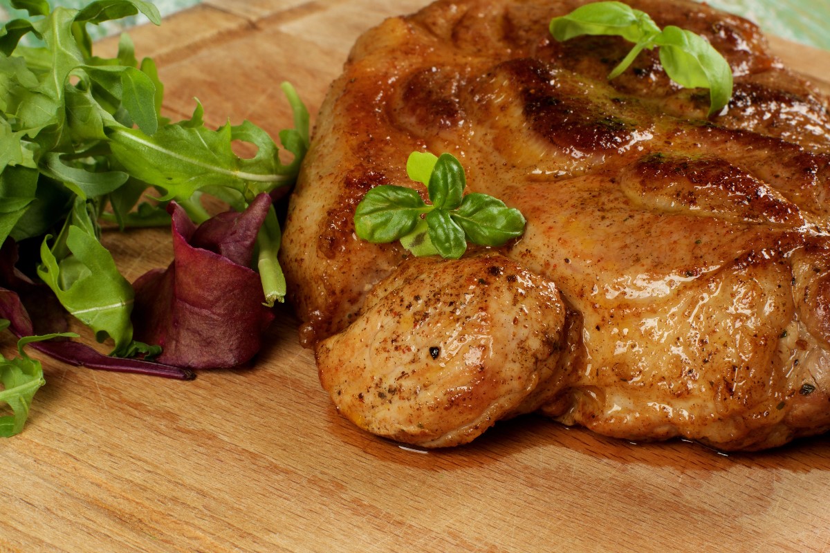 Shiny roasted meat