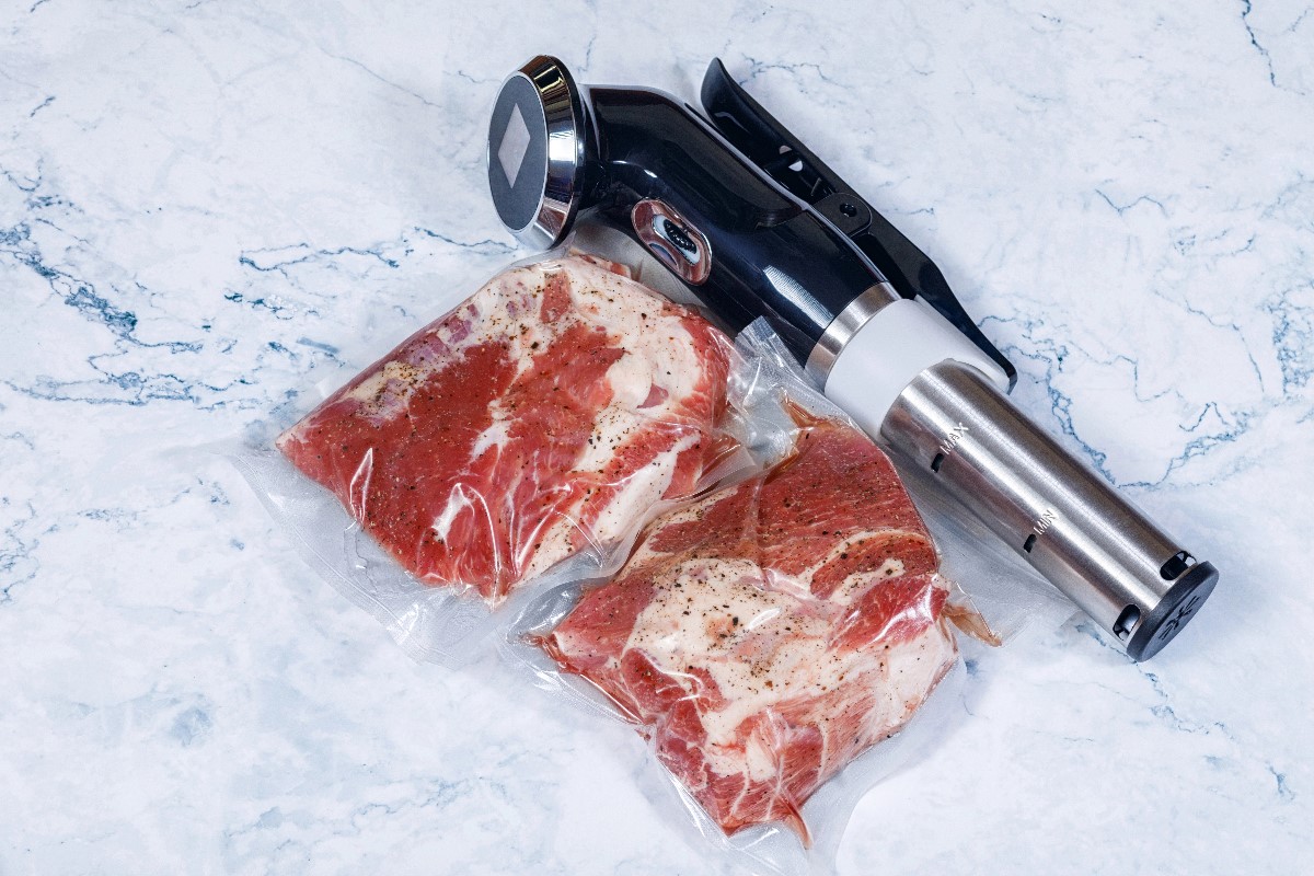 Sous vide circulators